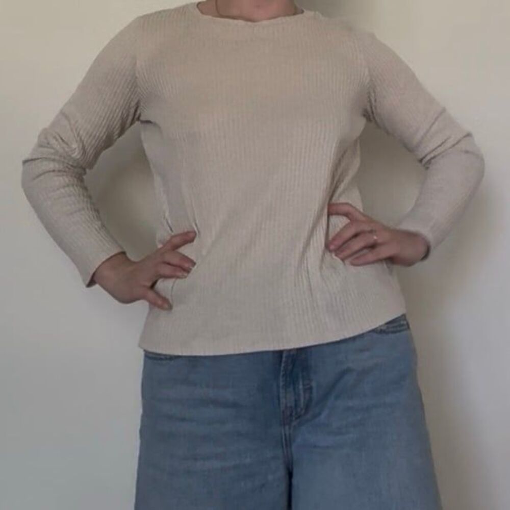 American Eagle Cream Ribbed Knit Long Sleeve Top Size S